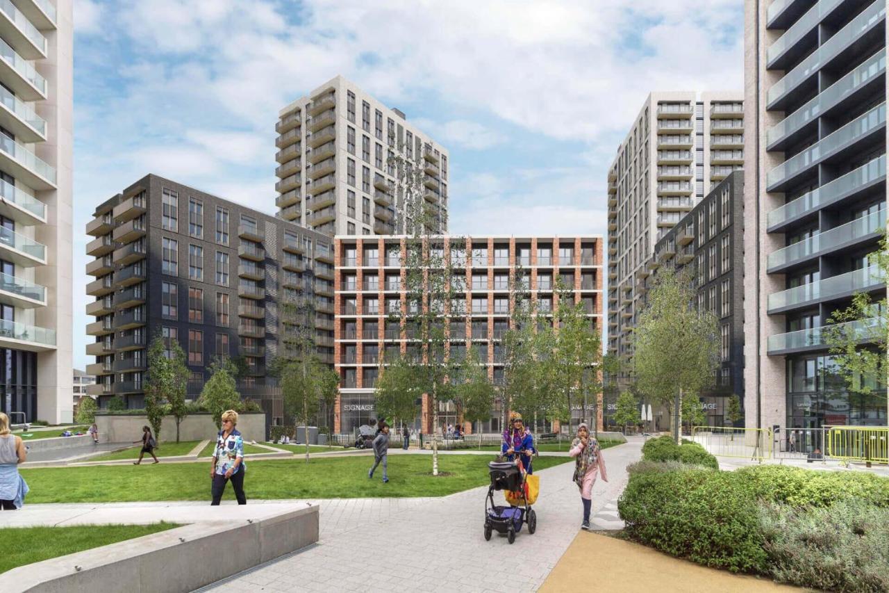 Botanical-Inspired Apartments At Repton Gardens Right In The Heart Of Wembley Park Londyn Zewnętrze zdjęcie