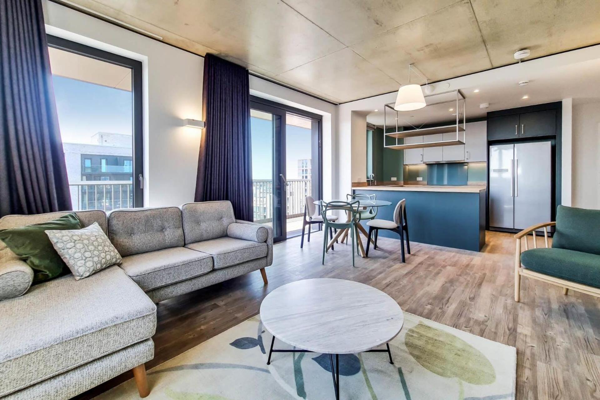 Botanical-Inspired Apartments At Repton Gardens Right In The Heart Of Wembley Park Londyn Zewnętrze zdjęcie
