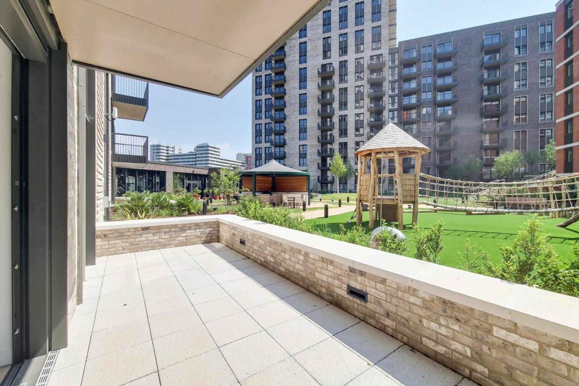 Botanical-Inspired Apartments At Repton Gardens Right In The Heart Of Wembley Park Londyn Zewnętrze zdjęcie