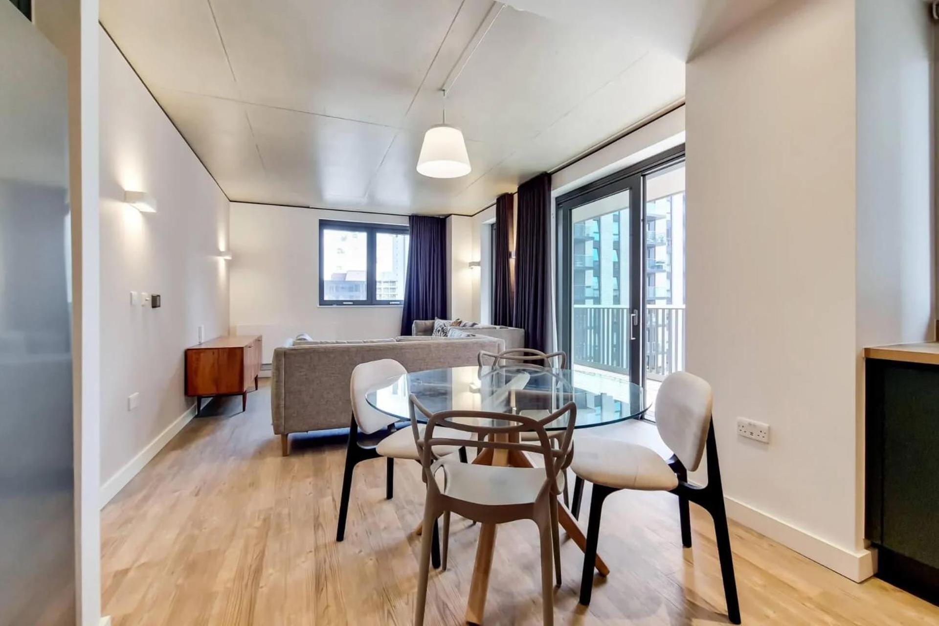 Botanical-Inspired Apartments At Repton Gardens Right In The Heart Of Wembley Park Londyn Zewnętrze zdjęcie