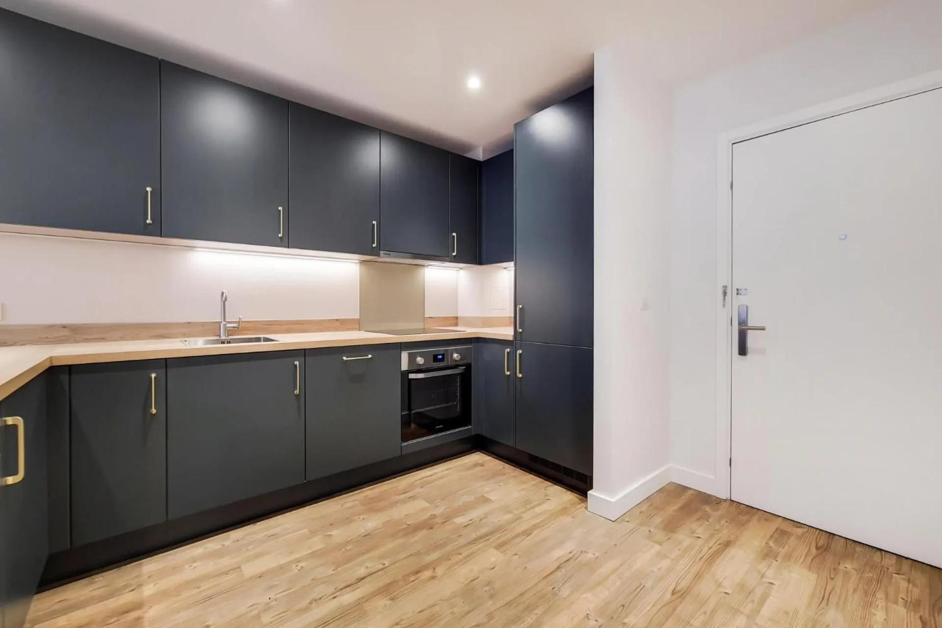 Botanical-Inspired Apartments At Repton Gardens Right In The Heart Of Wembley Park Londyn Zewnętrze zdjęcie