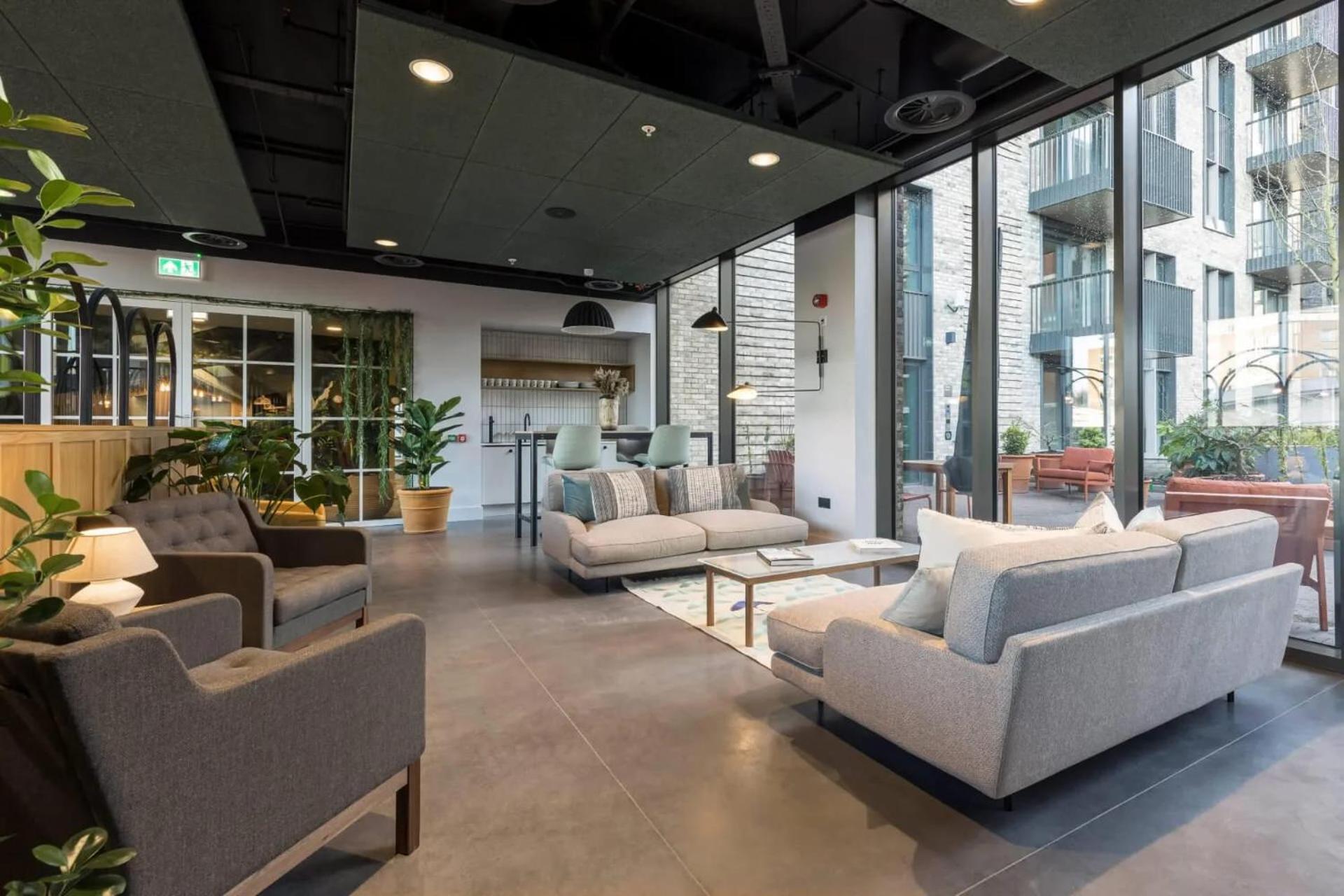 Botanical-Inspired Apartments At Repton Gardens Right In The Heart Of Wembley Park Londyn Zewnętrze zdjęcie